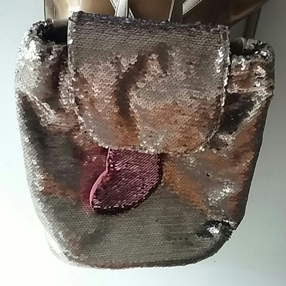 Backpack - Picture 2 of 2